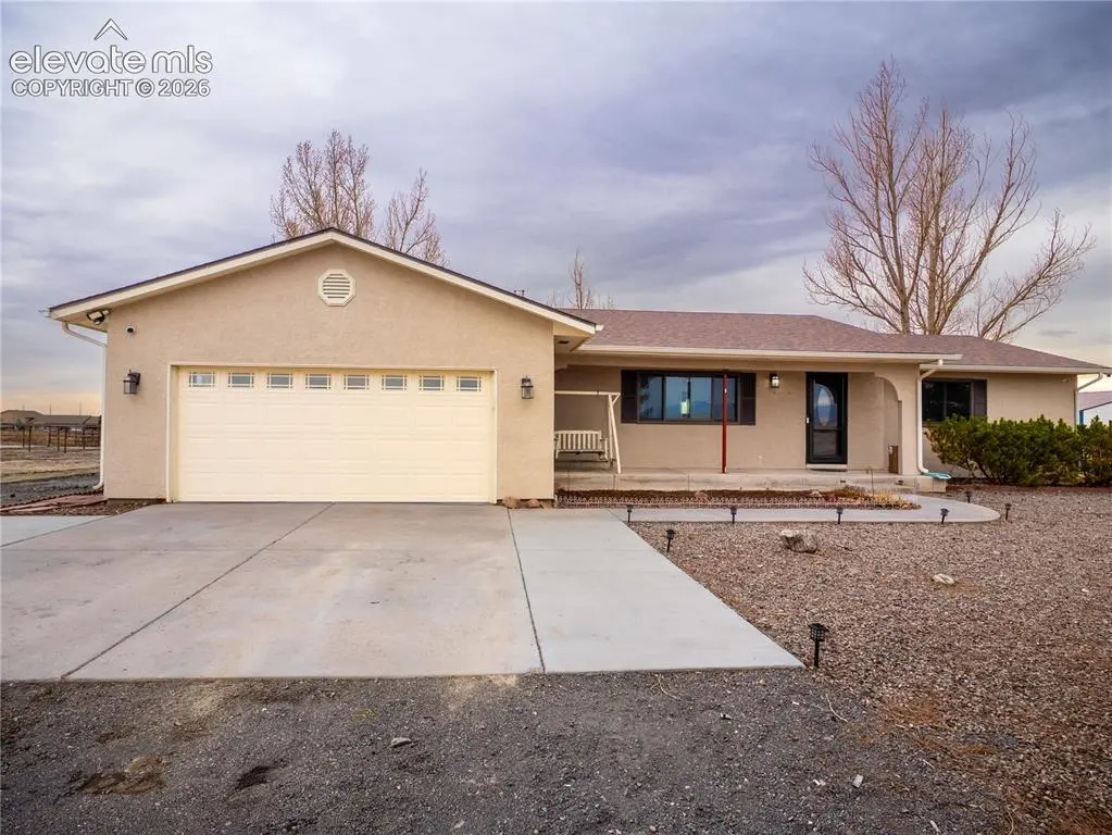496 E Earl DR, Pueblo West, CO 81007