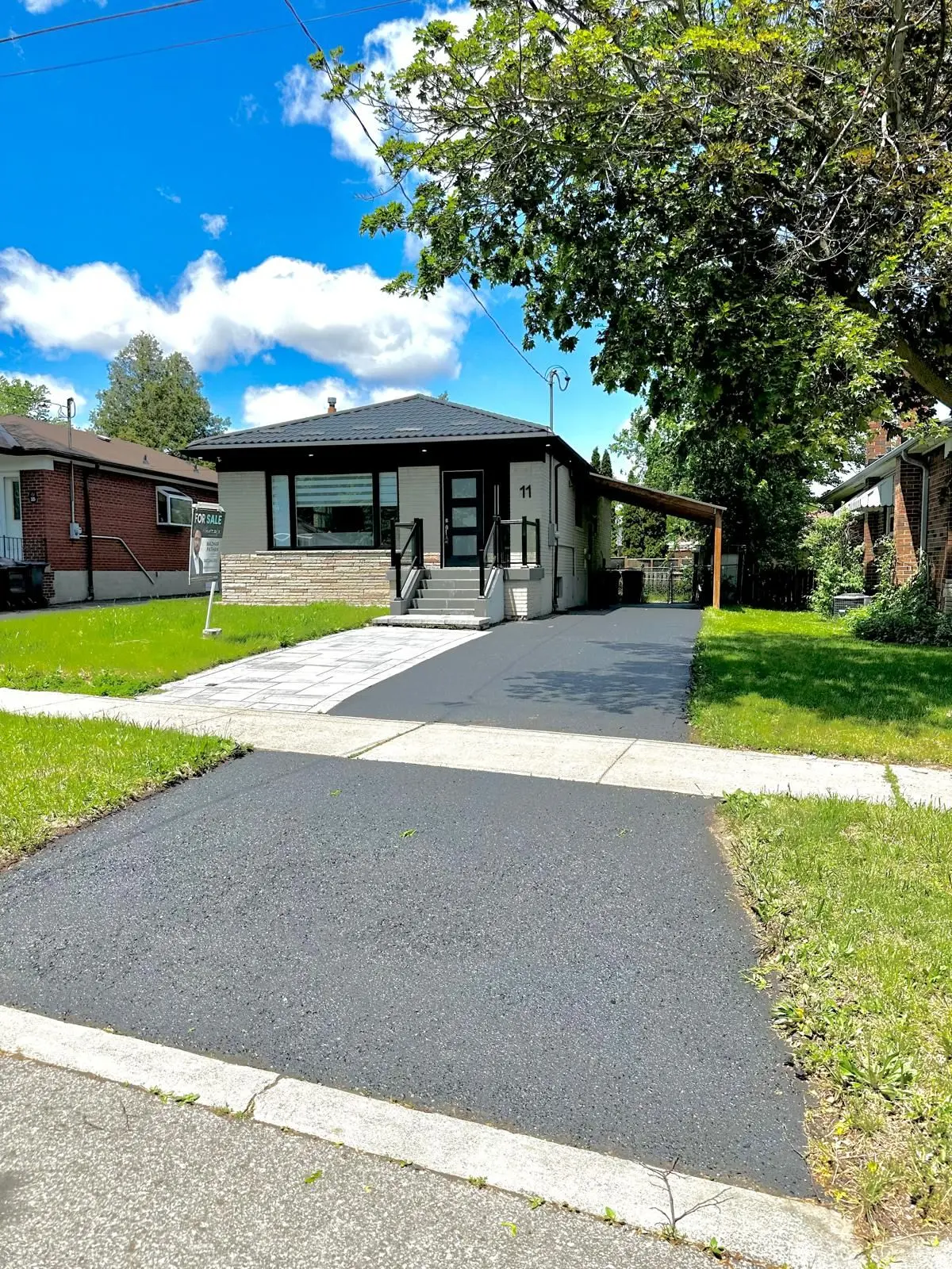 11 Chandler DR, Toronto E09, ON M1G 1Z1