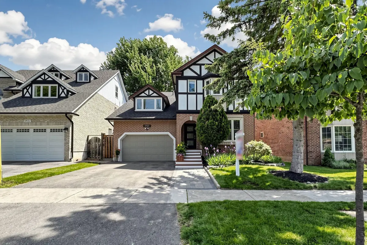 1931 Fairport RD, Pickering, ON L1V 1T5