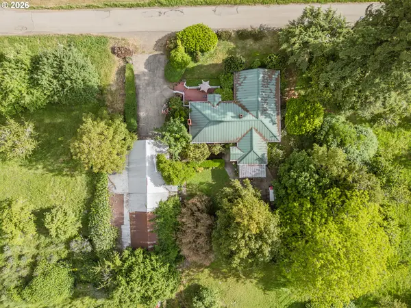 572 DILLARD GARDENS RD, Winston, OR 97496