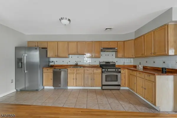 244 Clark Pl #2, Elizabeth City, NJ 07206