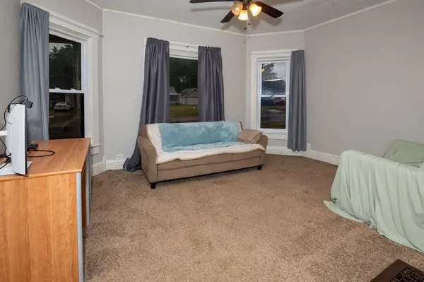 436 E Division ST, Dowagiac City, MI 49047