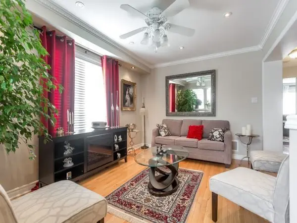 55 Belfountain DR, Whitby, ON L1R 0C4