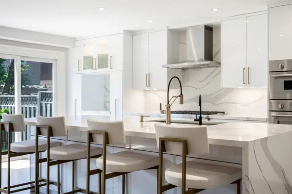 79 Brickstone CIR, Vaughan, ON L4J 6M5