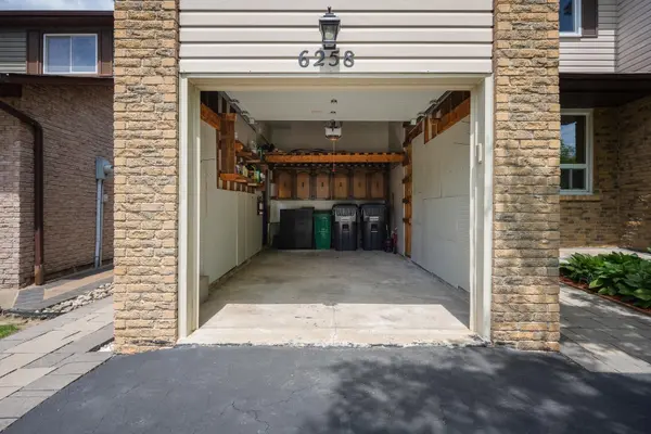 6258 Atherly CRES, Mississauga, ON L5N 2J2