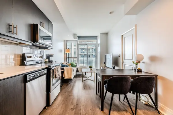 17 Zorra ST #1911, Toronto W08, ON M8Z 4Z6