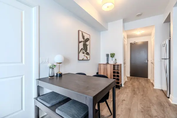 17 Zorra ST #1911, Toronto W08, ON M8Z 4Z6