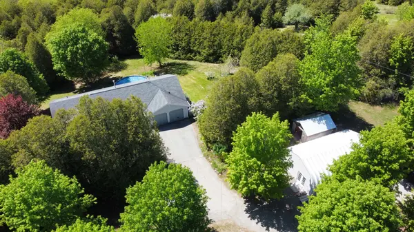 926 Maple Hill RD, North Grenville, ON K0G 1T0