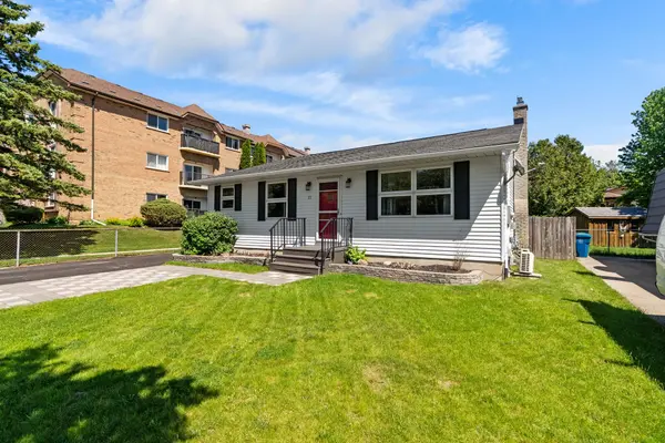 27 Greenwood DR, Stratford, ON N5A 7K1