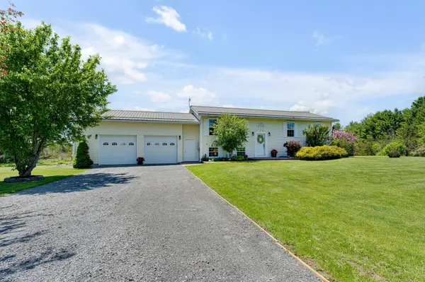 120 Pinecrest RD S, Stone Mills, ON K0K 2S0