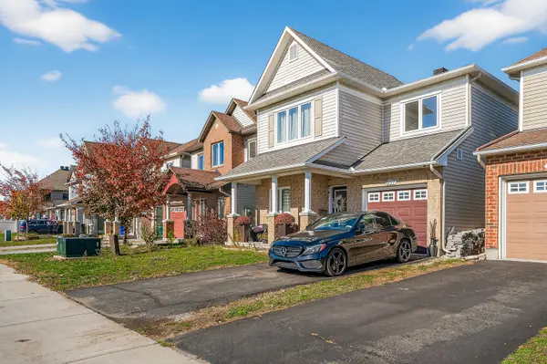 657 Clearbrook DR N, Barrhaven, ON K2J 5S1