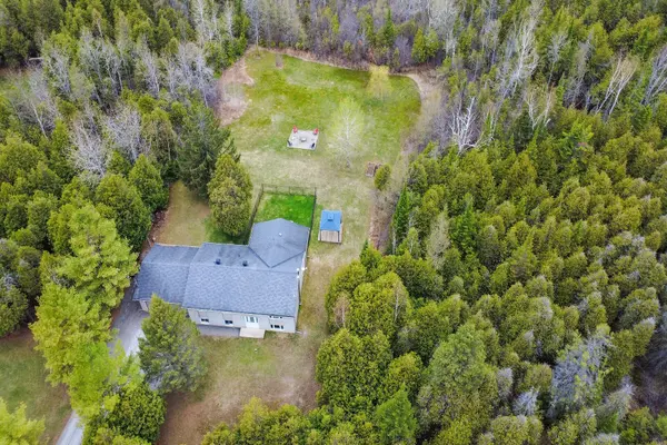 2263 McGovern RD, North Grenville, ON K0G 1S0