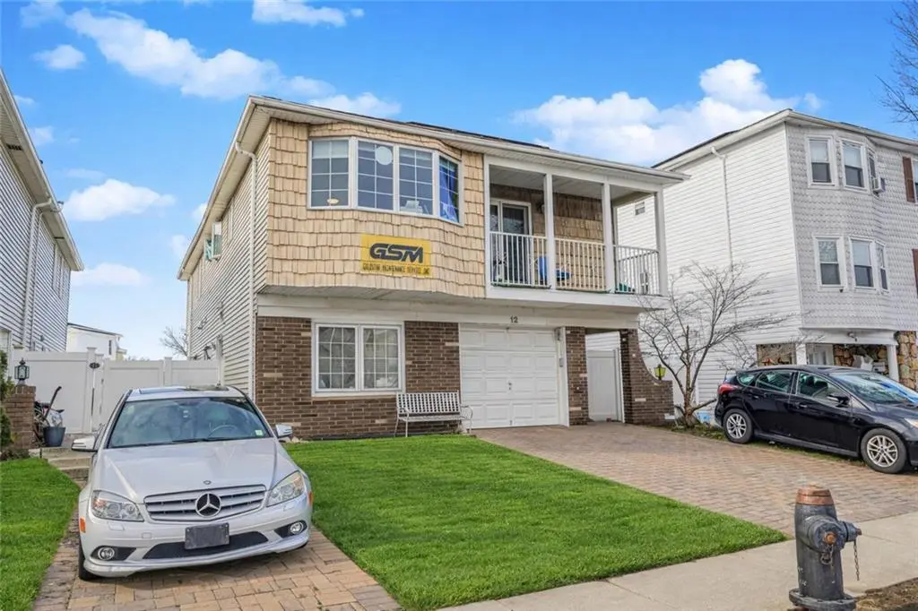 12 Rockne ST, Staten Island, NY 10314