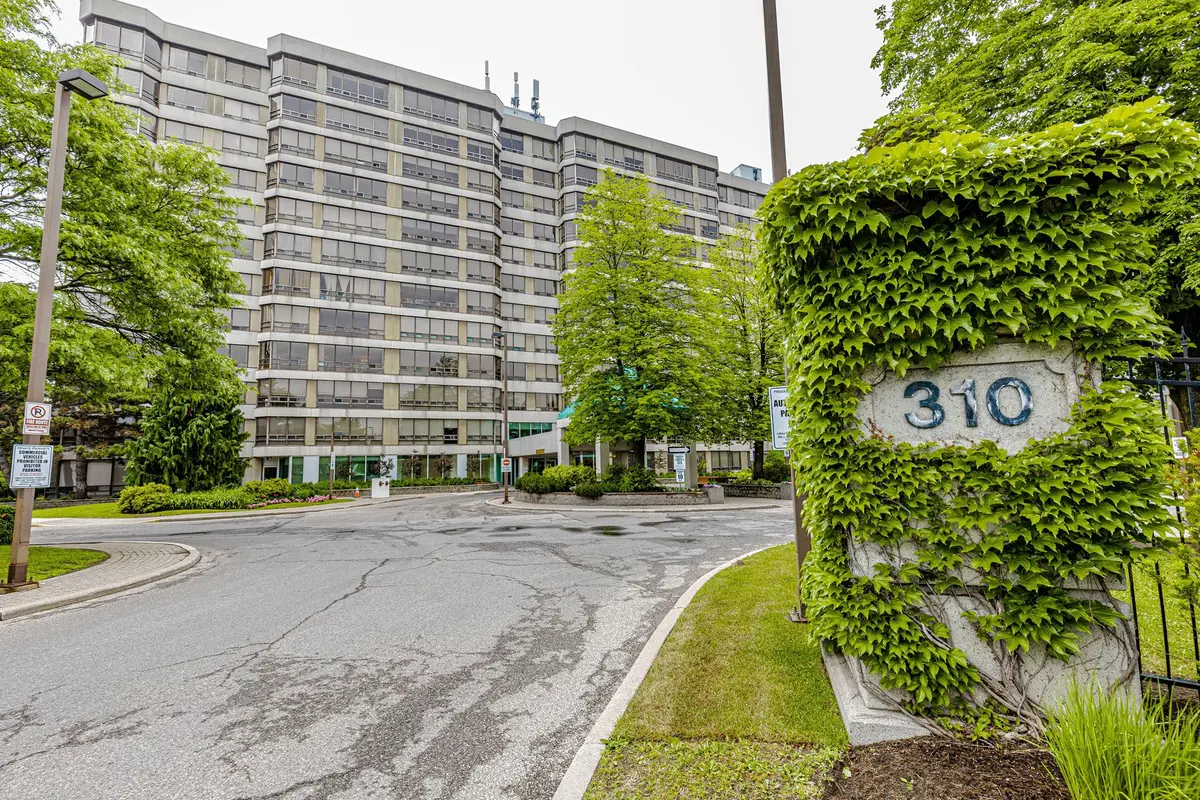 310 Mill ST S #104, Brampton, ON L6Y 3B1