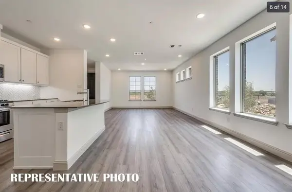 420 4TH Street, Argyle, TX 76226