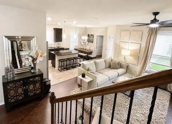 700 Hartsfield Street, Aubrey, TX 76227
