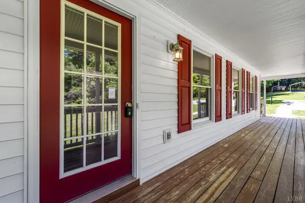 1006 Laurel Street, Bedford, VA 24523