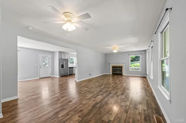 1006 Laurel Street, Bedford, VA 24523