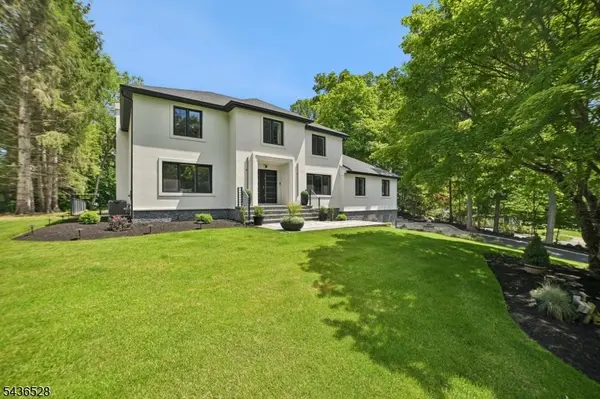 36 Ivy Pl, Wayne Twp., NJ 07470