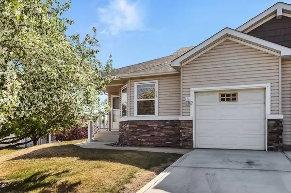 2 Janko Close, Red Deer, AB T4P 3X1
