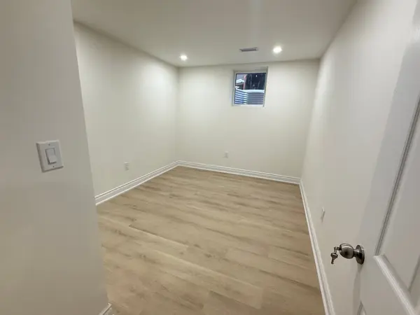 1330 Maddock DR #Bsmt, Oshawa, ON L1K 0C6
