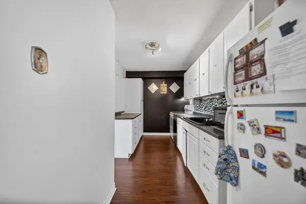 15 Torrance RD #1102, Toronto E08, ON M1J 3K2