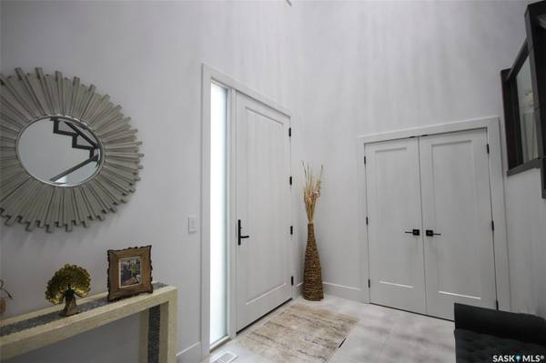 131 Nazarali WAY, Saskatoon, SK S7V 1X8