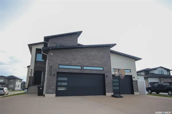 131 Nazarali WAY, Saskatoon, SK S7V 1X8