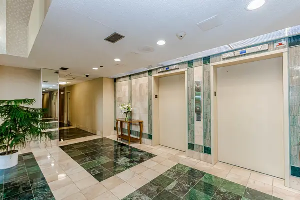 310 Mill ST S #104, Brampton, ON L6Y 3B1