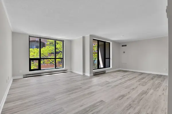 15 Murray ST #301, Lower Town - Sandy Hill, ON K1N 9M5