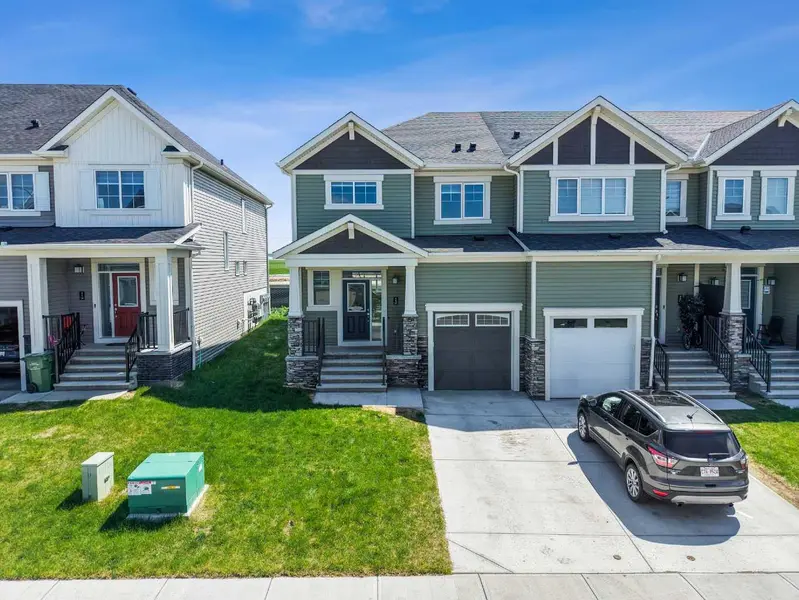116 Cityline SQ NE, Calgary, AB T3N 2H5