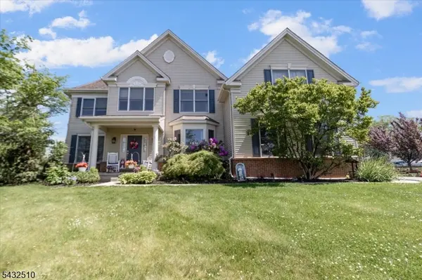1 Tanager Dr, Raritan Twp., NJ 08551