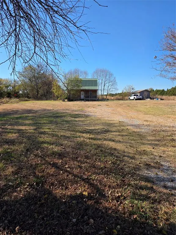 2628 S State Highway 121, Bonham, TX 75418