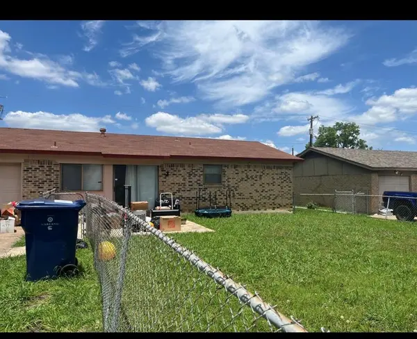 914 Pleasant Valley Road, Garland, TX 75040