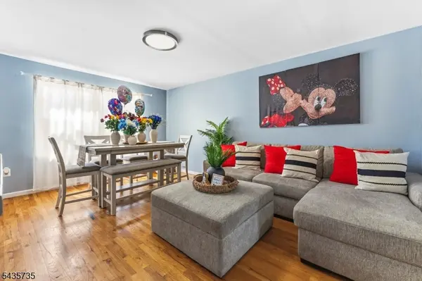 56 Vincent St, Newark City, NJ 07105