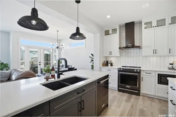 250 Skopik CRESCENT, Saskatoon, SK S7V 0V7