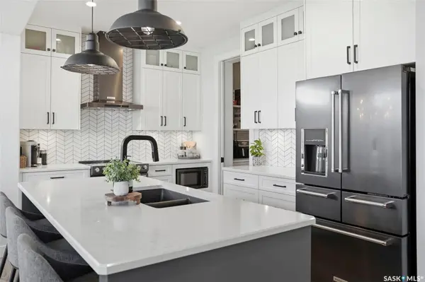 250 Skopik CRESCENT, Saskatoon, SK S7V 0V7