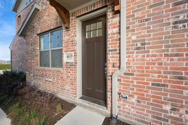 4619 Hawks Trail, Oak Point, TX 75068