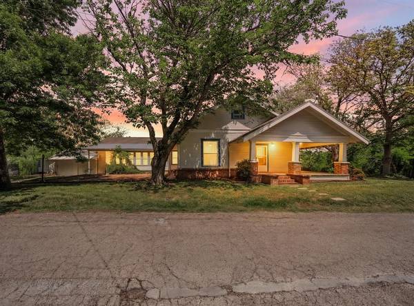 501 N Pleasant Street, Hillsboro, TX 76645