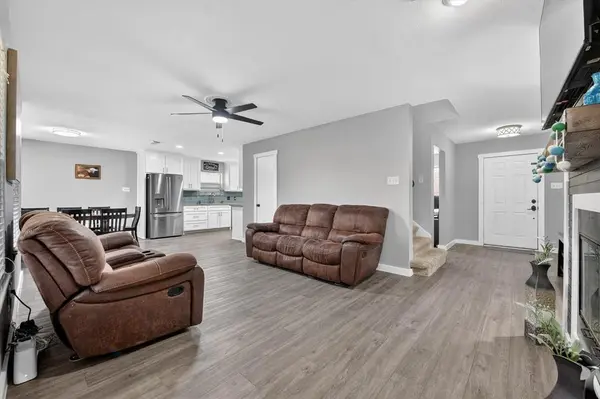 603 Rolling Hills Drive, Aledo, TX 76008