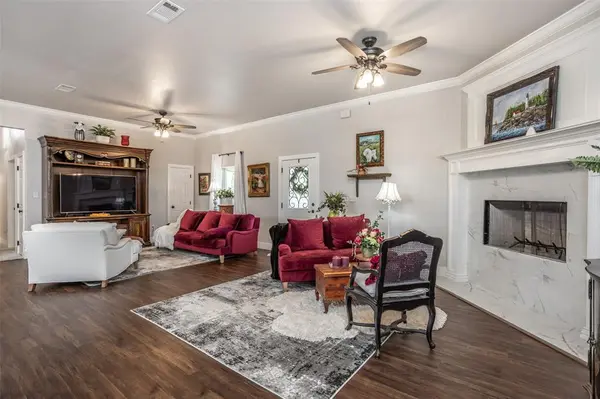 123 County Road 123, Gainesville, TX 76240