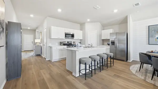 8425 BLUEBONNET BEND Road, Fort Worth, TX 76131