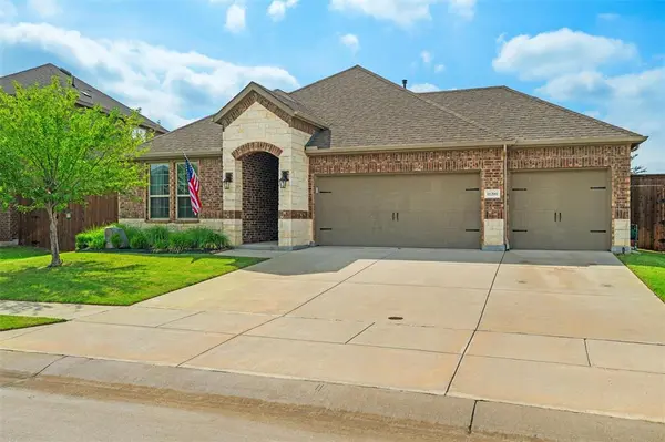 11200 Culberson Drive, Aubrey, TX 76227