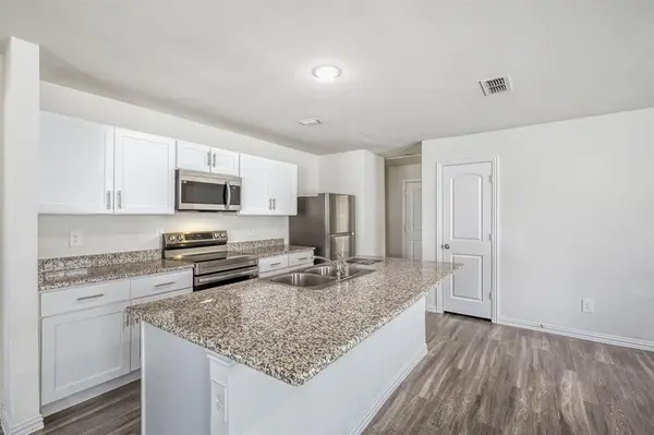 429 Shorty Street, Mabank, TX 75147