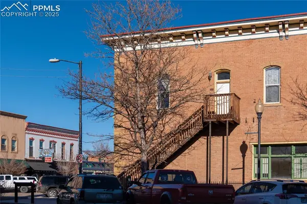 402 Main ST, Canon City, CO 81212