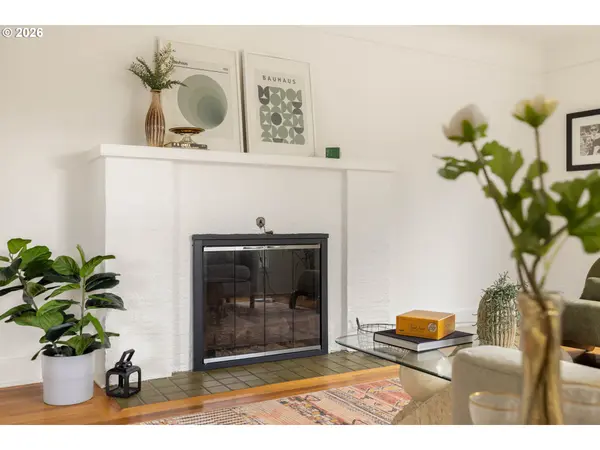 1909 N BRYANT ST, Portland, OR 97217