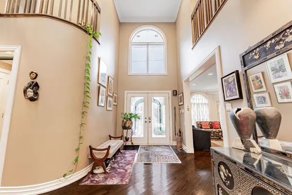 221 Pleasant AVE, Toronto C07, ON M2M 1M6