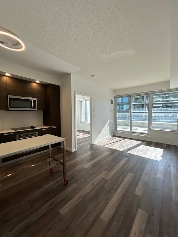 75 Canterbury PL #308, Toronto C07, ON M2N 0L2