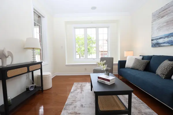 22 Morland CRES, Ajax, ON L1T 4P5