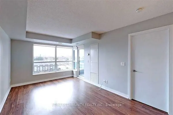 181 Village Green SQ #715, Toronto E07, ON M1S 0K6